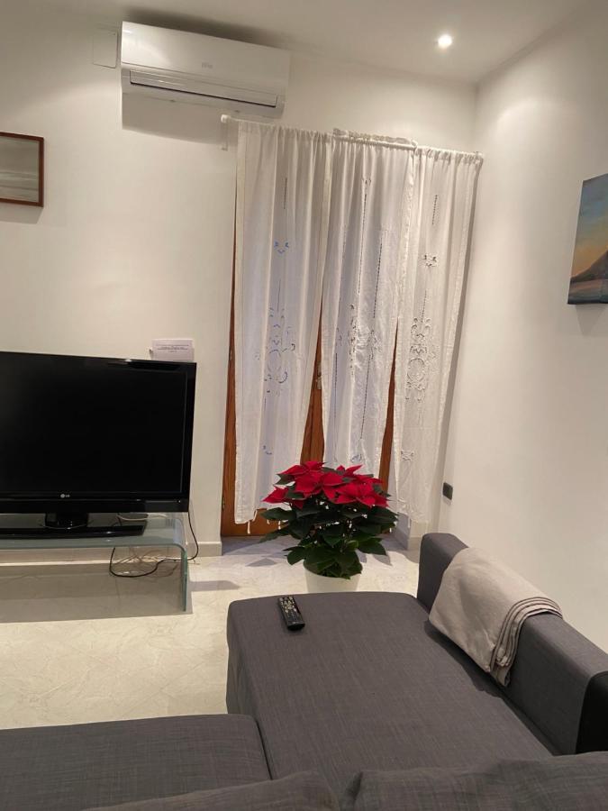 Appartamento La Casa di Giù Pozzuoli Esterno foto